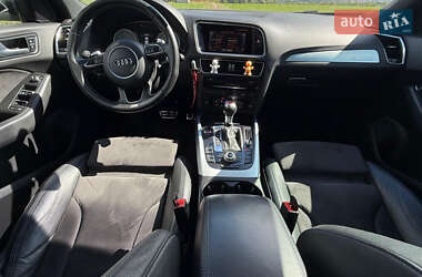 Внедорожник / Кроссовер Audi SQ5 2015 в 