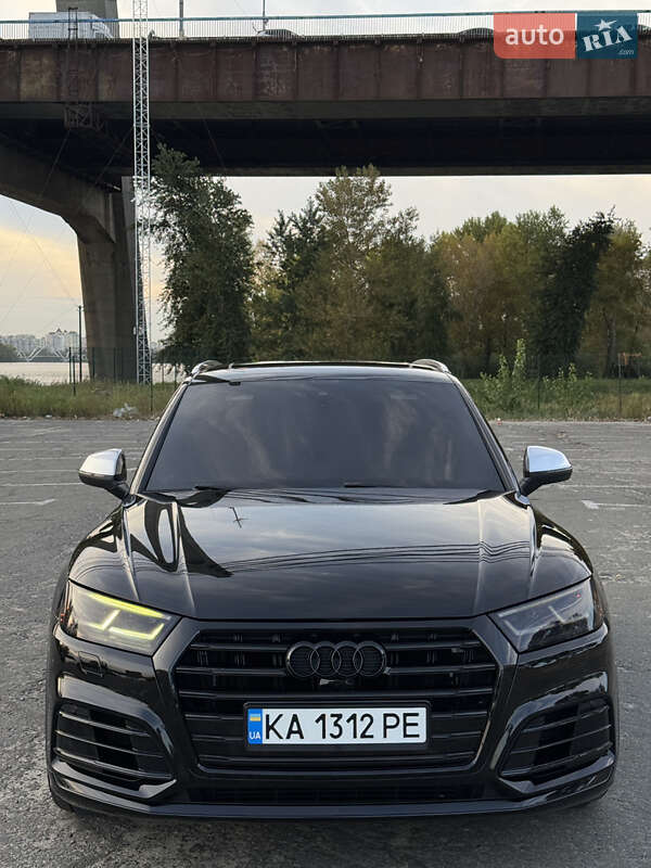 Внедорожник / Кроссовер Audi SQ5 2017 в Киеве