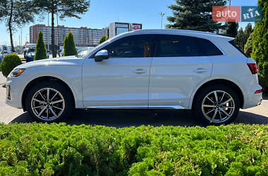 Позашляховик / Кросовер Audi SQ5 2020 в 