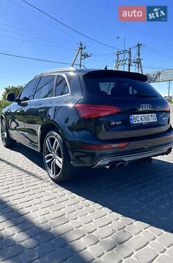 Внедорожник / Кроссовер Audi SQ5 2014 в 