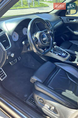 Внедорожник / Кроссовер Audi SQ5 2014 в 