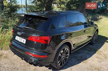 Внедорожник / Кроссовер Audi SQ5 2019 в 