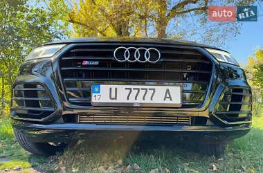 Внедорожник / Кроссовер Audi SQ5 2019 в 