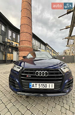 Внедорожник / Кроссовер Audi SQ5 2020 в 