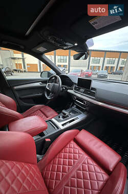 Внедорожник / Кроссовер Audi SQ5 2020 в 