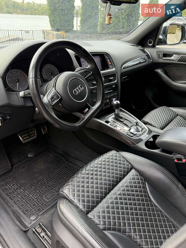Внедорожник / Кроссовер Audi SQ5 2016 в Кропивницком