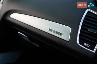 Внедорожник / Кроссовер Audi SQ5 2014 в 