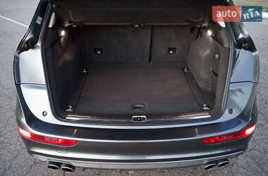 Внедорожник / Кроссовер Audi SQ5 2014 в 
