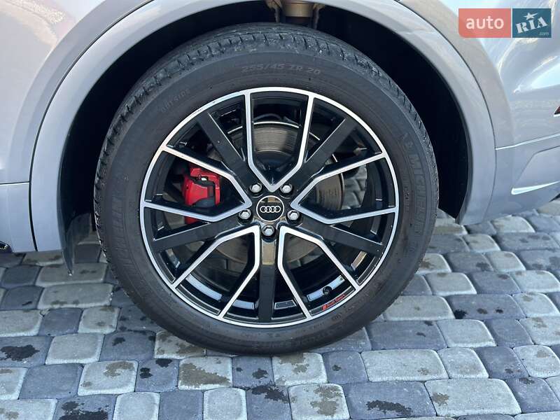 Внедорожник / Кроссовер Audi SQ5 2022 в Львове