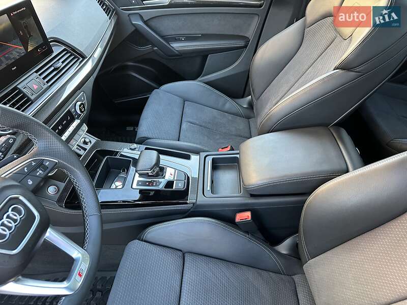 Внедорожник / Кроссовер Audi SQ5 2022 в Львове