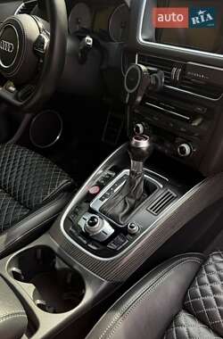Внедорожник / Кроссовер Audi SQ5 2016 в 