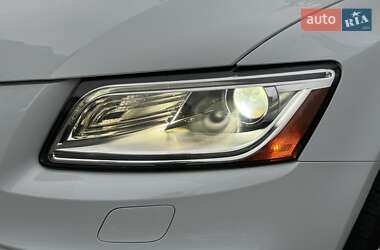 Внедорожник / Кроссовер Audi SQ5 2015 в 