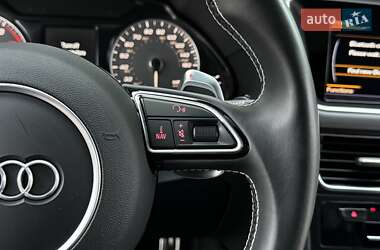 Внедорожник / Кроссовер Audi SQ5 2015 в 