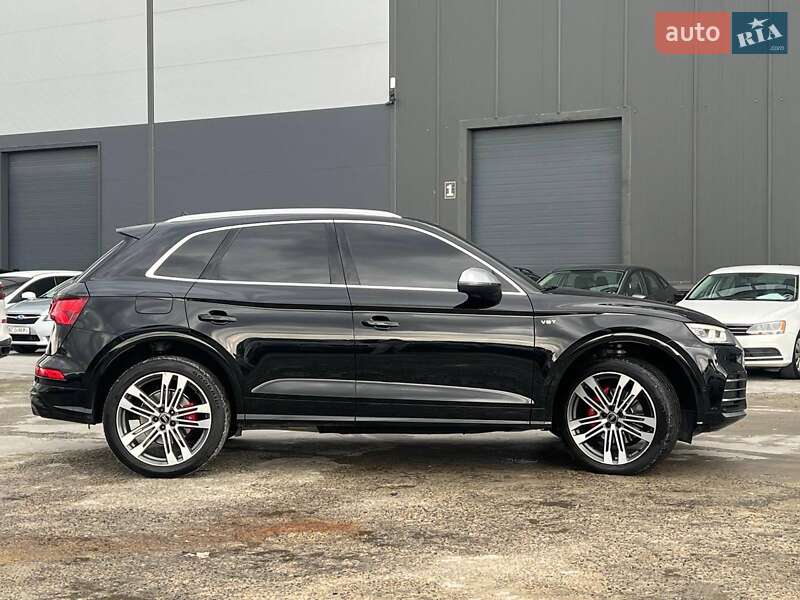 Внедорожник / Кроссовер Audi SQ5 2017 в Львове