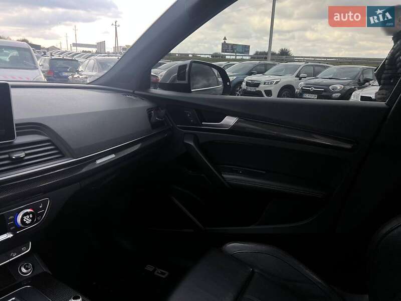 Внедорожник / Кроссовер Audi SQ5 2017 в Львове