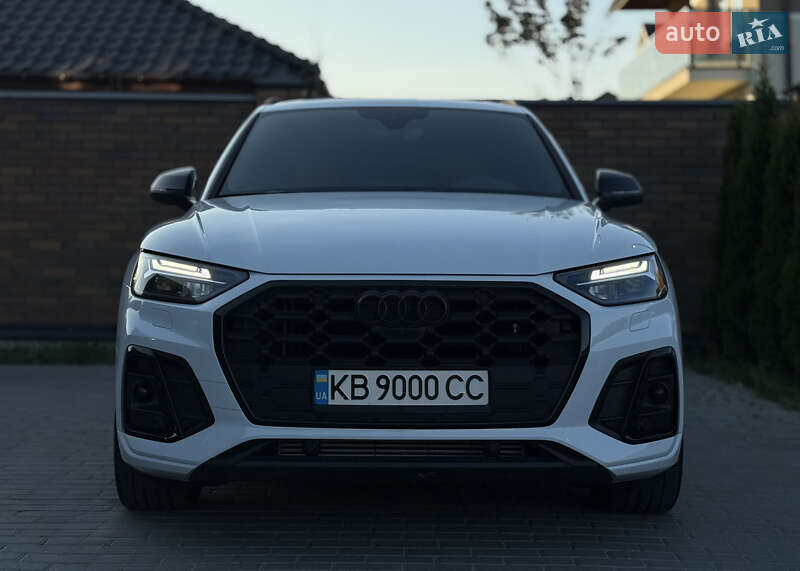 Внедорожник / Кроссовер Audi SQ5 2023 в Виннице