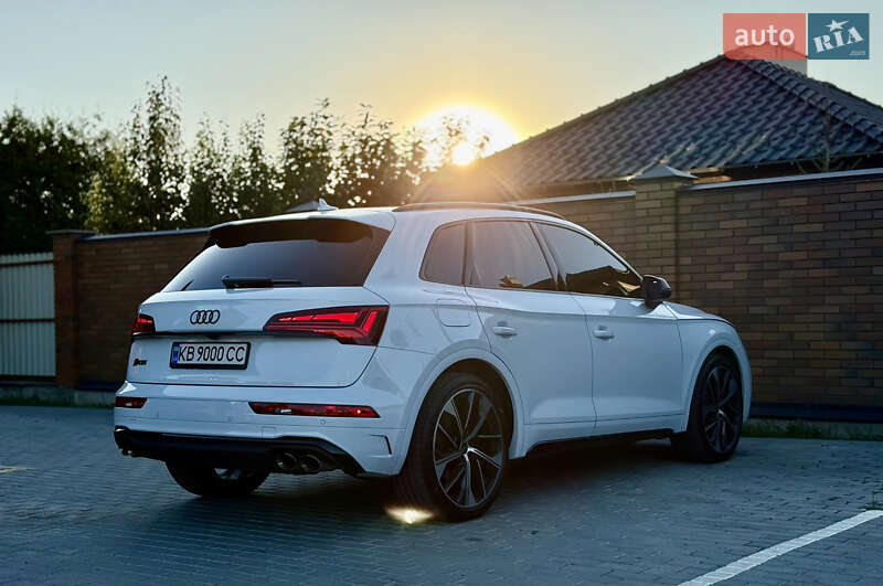 Внедорожник / Кроссовер Audi SQ5 2023 в Виннице