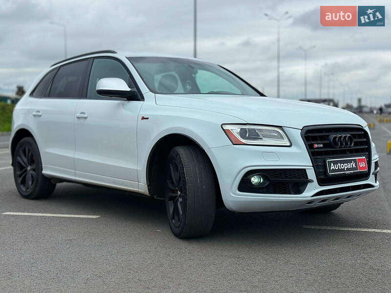 Позашляховик / Кросовер Audi SQ5 2014 в Львові