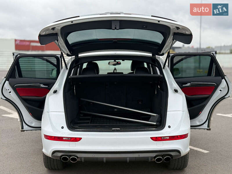 Позашляховик / Кросовер Audi SQ5 2014 в Львові