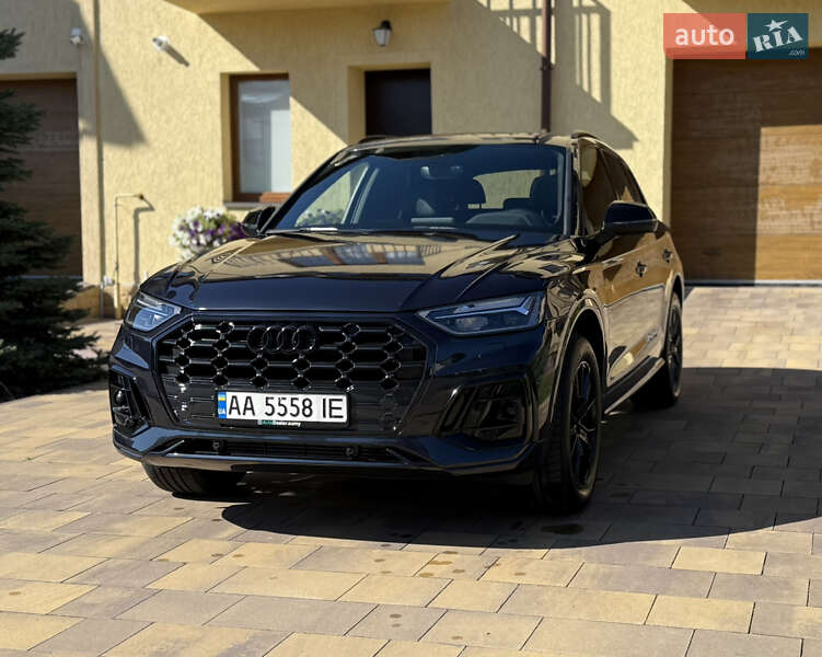 Внедорожник / Кроссовер Audi SQ5 2020 в Киеве