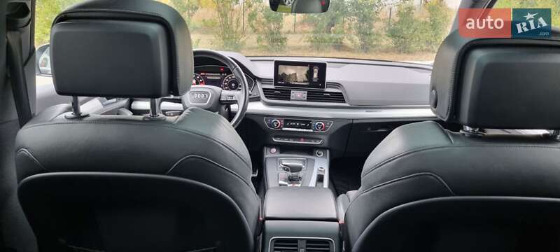 Позашляховик / Кросовер Audi SQ5 2017 в Харкові