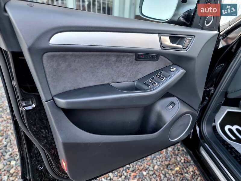 Внедорожник / Кроссовер Audi SQ5 2016 в Киеве фото 40 Внедорожник / Кроссовер Audi SQ5 2016 в Киеве