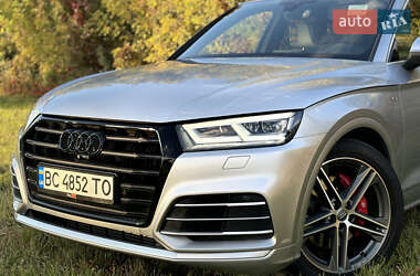 Внедорожник / Кроссовер Audi SQ5 2017 в 