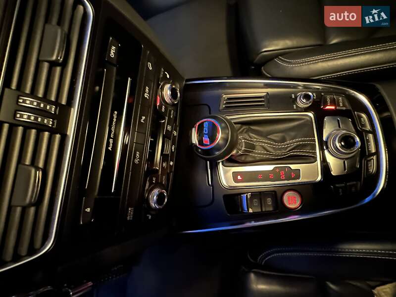 Позашляховик / Кросовер Audi SQ5 2014 в Білій Церкві фото 28 Позашляховик / Кросовер Audi SQ5 2014 в Білій Церкві