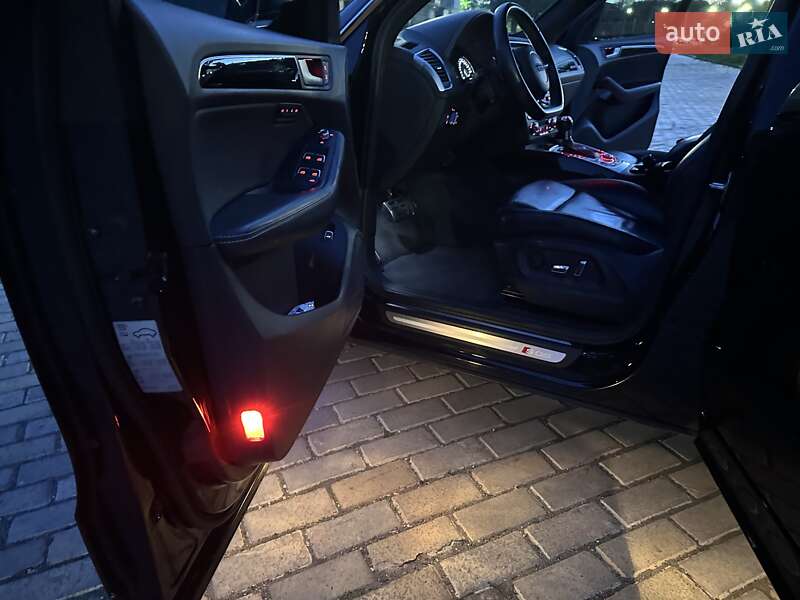 Позашляховик / Кросовер Audi SQ5 2014 в Білій Церкві фото 42 Позашляховик / Кросовер Audi SQ5 2014 в Білій Церкві