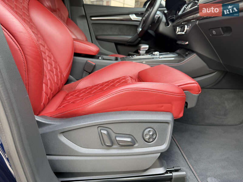 Позашляховик / Кросовер Audi SQ5 2020 в Києві фото 26 Позашляховик / Кросовер Audi SQ5 2020 в Києві