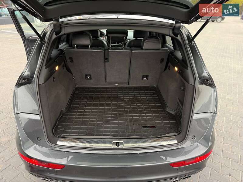 Позашляховик / Кросовер Audi SQ5 2015 в Києві фото 14 Позашляховик / Кросовер Audi SQ5 2015 в Києві