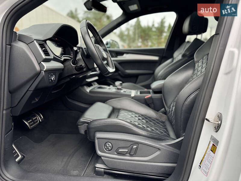 Позашляховик / Кросовер Audi SQ5 2018 в Києві фото 41 Позашляховик / Кросовер Audi SQ5 2018 в Києві