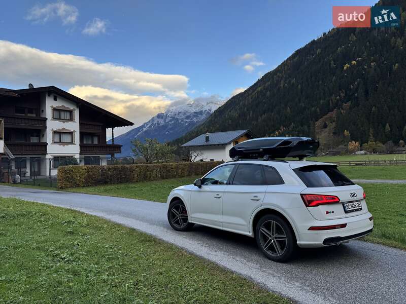 Внедорожник / Кроссовер Audi SQ5 2019 в Львове