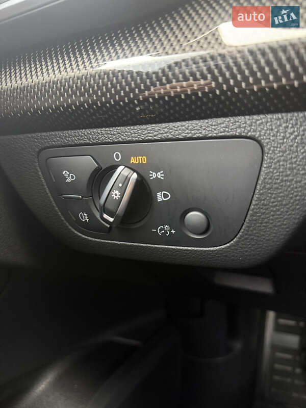 Внедорожник / Кроссовер Audi SQ5 2018 в Теплике фото 24 Внедорожник / Кроссовер Audi SQ5 2018 в Теплике