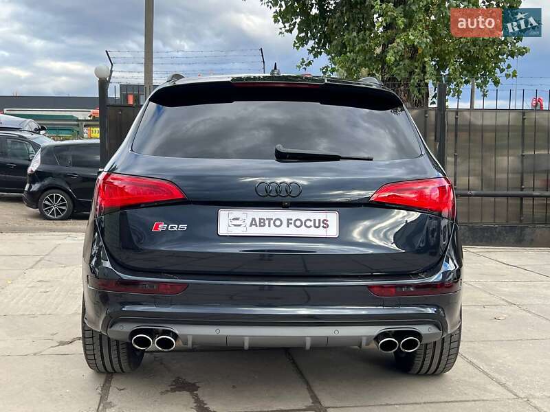 Внедорожник / Кроссовер Audi SQ5 2015 в Киеве