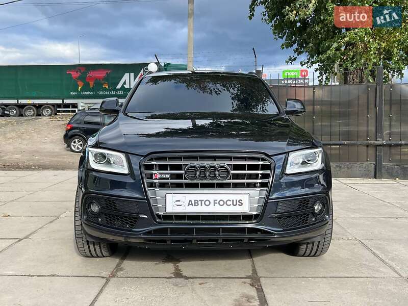 Внедорожник / Кроссовер Audi SQ5 2015 в Киеве