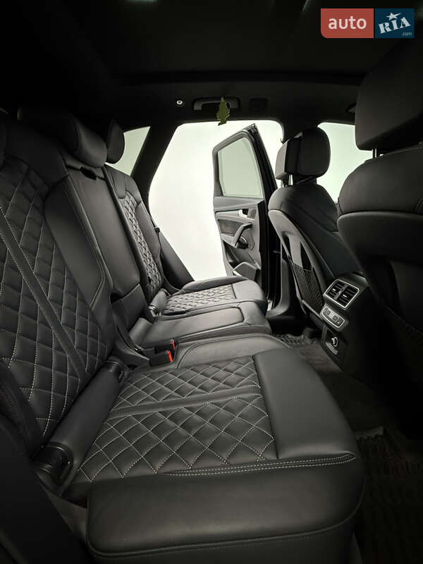 Позашляховик / Кросовер Audi SQ5 2017 в Одесі фото 36 Позашляховик / Кросовер Audi SQ5 2017 в Одесі