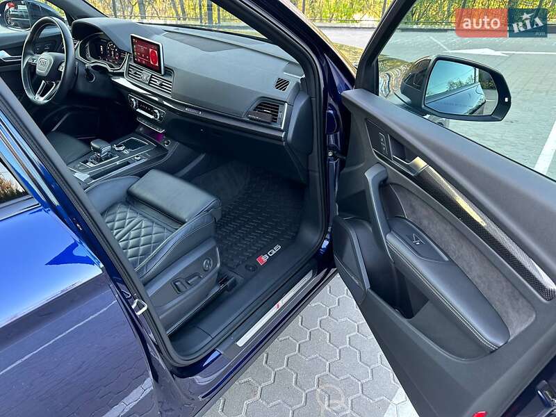 Внедорожник / Кроссовер Audi SQ5 2017 в Киеве фото 11 Внедорожник / Кроссовер Audi SQ5 2017 в Киеве