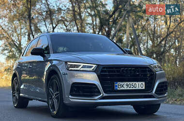 Внедорожник / Кроссовер Audi SQ5 2018 в Радивилове