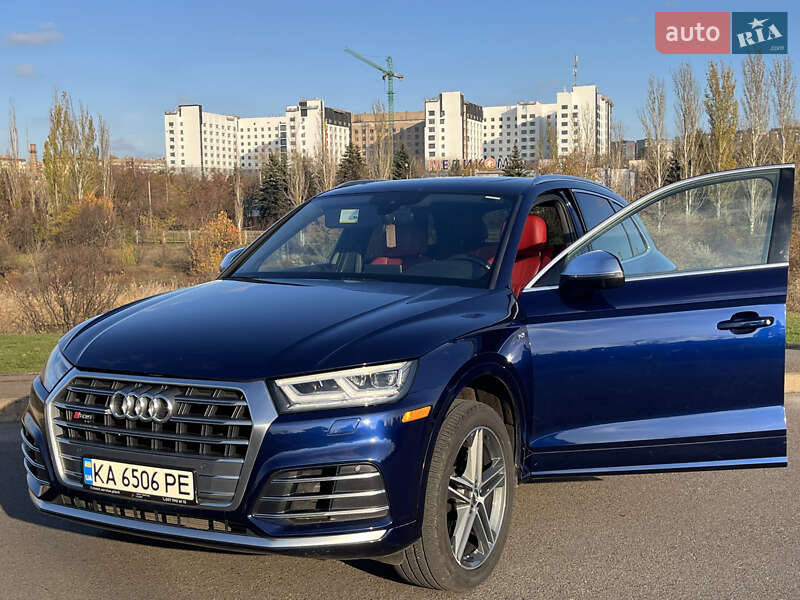 Позашляховик / Кросовер Audi SQ5 2018 в Києві фото 11 Позашляховик / Кросовер Audi SQ5 2018 в Києві