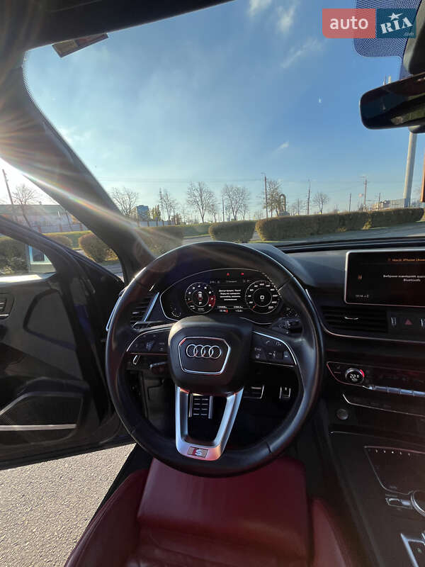 Позашляховик / Кросовер Audi SQ5 2018 в Києві фото 36 Позашляховик / Кросовер Audi SQ5 2018 в Києві