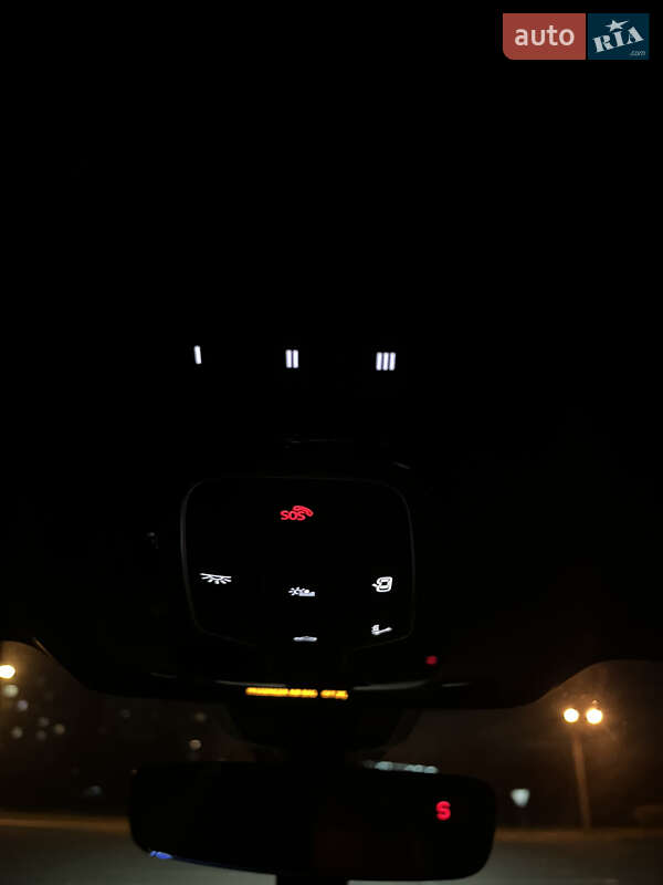 Позашляховик / Кросовер Audi SQ5 2018 в Києві фото 41 Позашляховик / Кросовер Audi SQ5 2018 в Києві