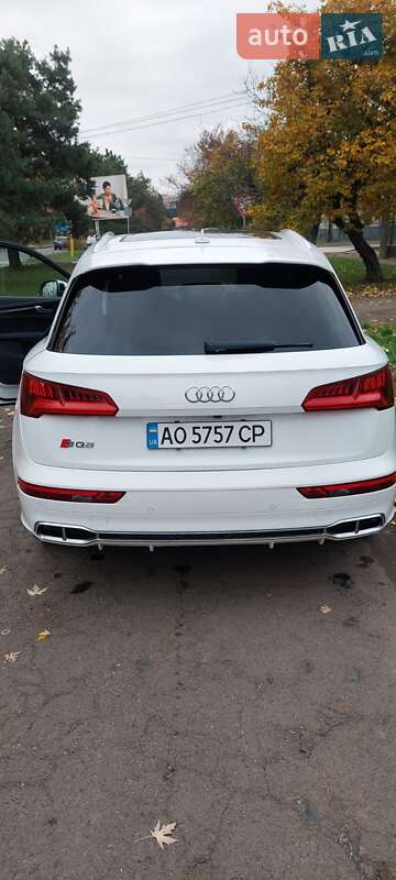 Позашляховик / Кросовер Audi SQ5 2017 в Ужгороді