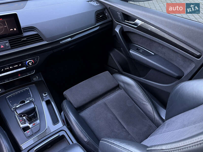 Внедорожник / Кроссовер Audi SQ5 2017 в Тернополе