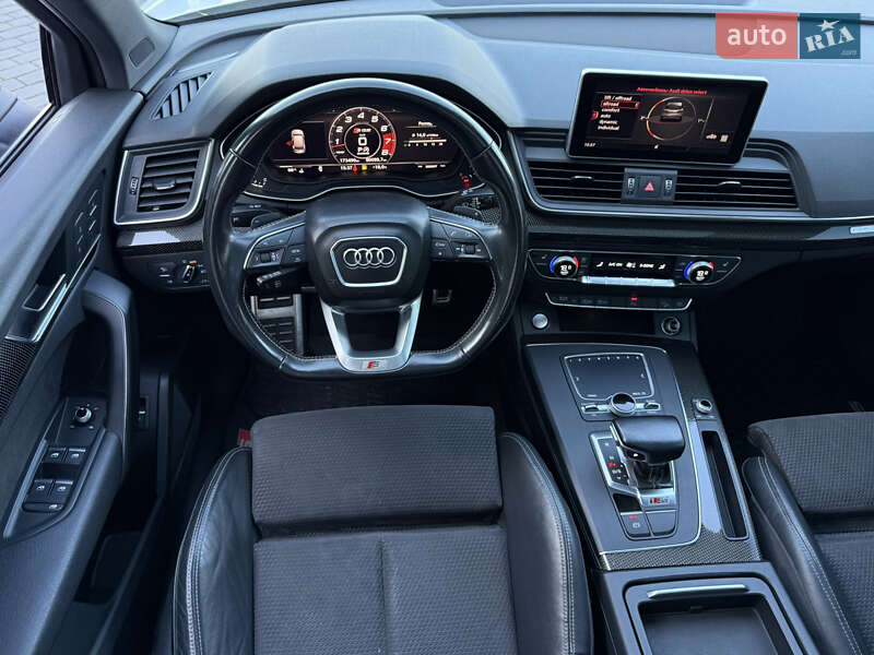 Внедорожник / Кроссовер Audi SQ5 2017 в Тернополе