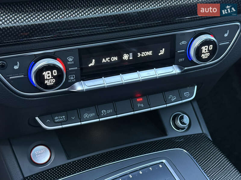 Внедорожник / Кроссовер Audi SQ5 2017 в Тернополе