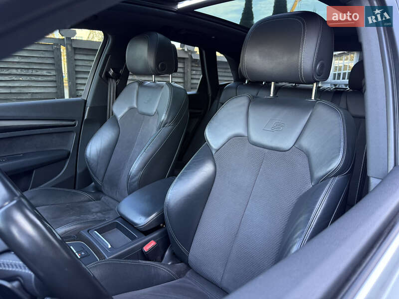 Внедорожник / Кроссовер Audi SQ5 2017 в Тернополе