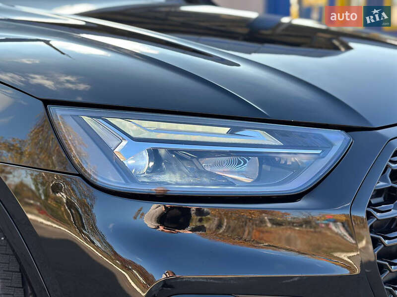 Внедорожник / Кроссовер Audi SQ5 2022 в Днепре