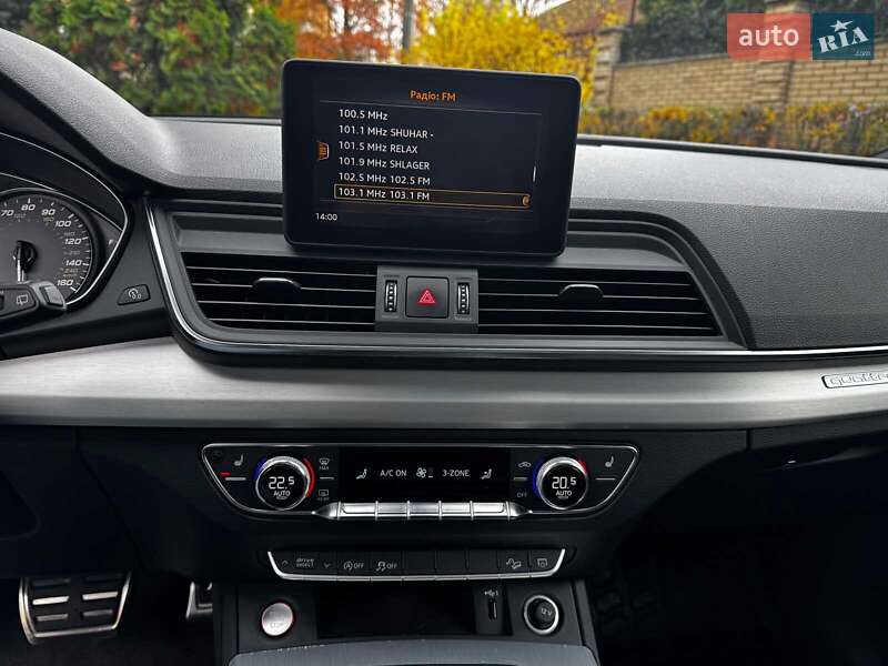 Позашляховик / Кросовер Audi SQ5 2019 в Києві фото 23 Позашляховик / Кросовер Audi SQ5 2019 в Києві