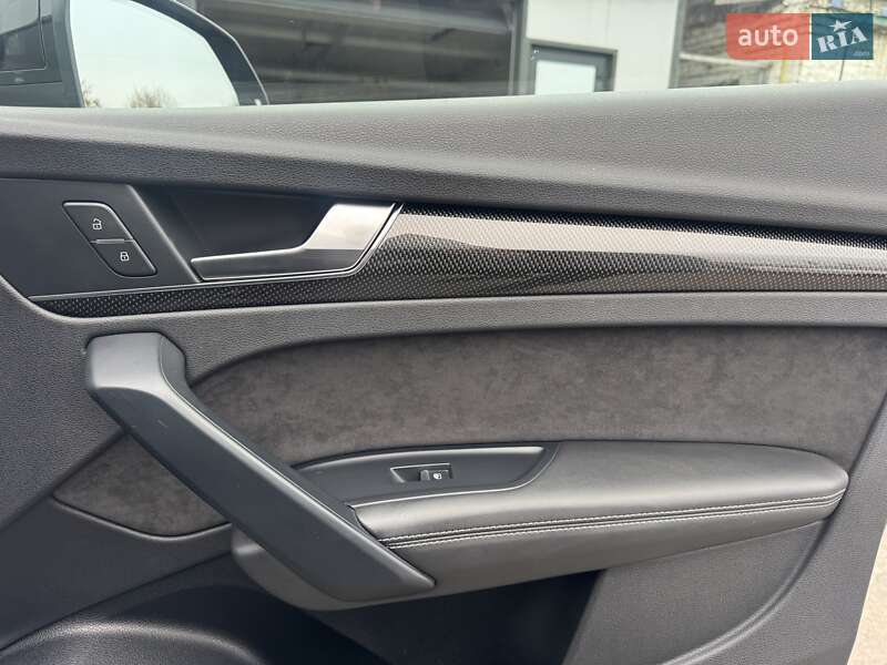 Позашляховик / Кросовер Audi SQ5 2019 в Тернополі